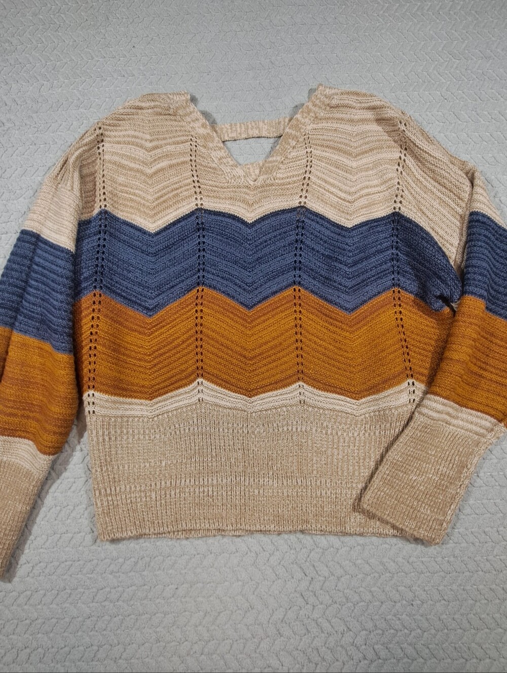 V-Neck Chevron Stripe Sweater in Beige, Blue & Mustard